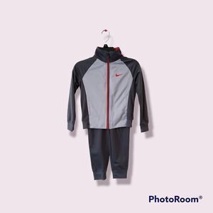 Nike Boy`s Futura Tricot Jacket and Pants 2 Piece Set